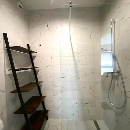 Panorama Capital Luna